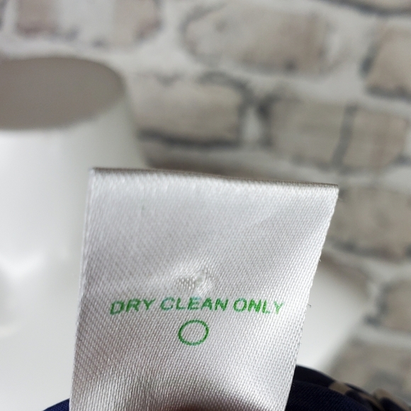 Lilly Pulitzer Coastal 100% Silk Tunic Blouse Royal Blue White Swirl Size Small - Picture 16 of 16